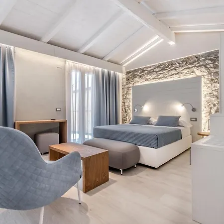 Affittacamere Amanarola 4*