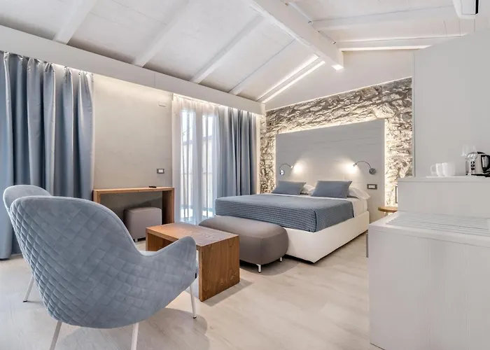 Guest house Amanarola 4*