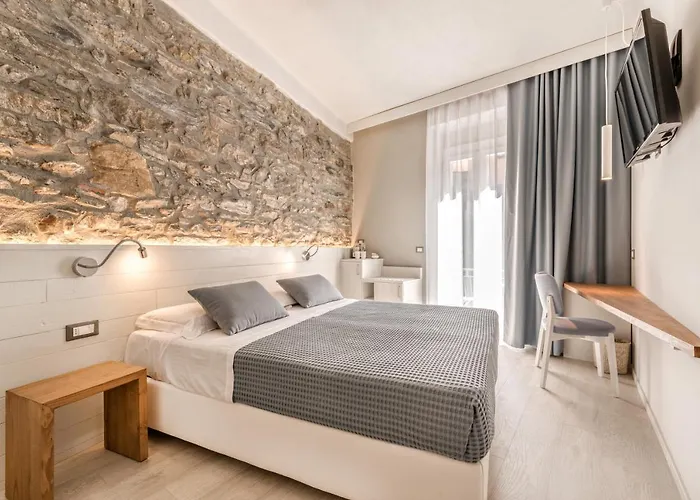 Amanarola Guest house 4*